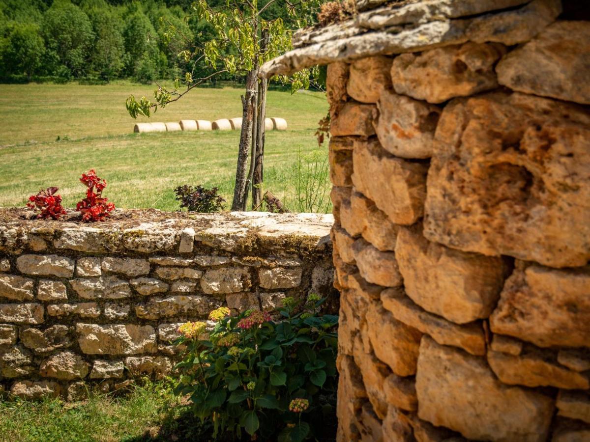 Gite Girou Haut Montcabrier  Extérieur photo